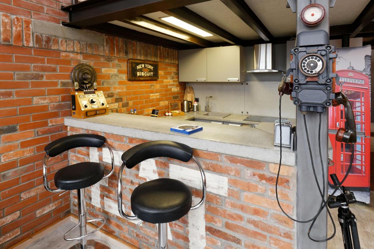 Loft Szpularnia Apartment Zyrardow Bagian luar foto