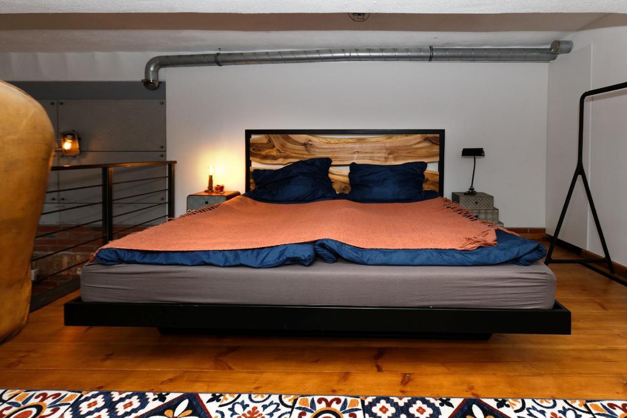 Loft Szpularnia Apartment Zyrardow Bagian luar foto