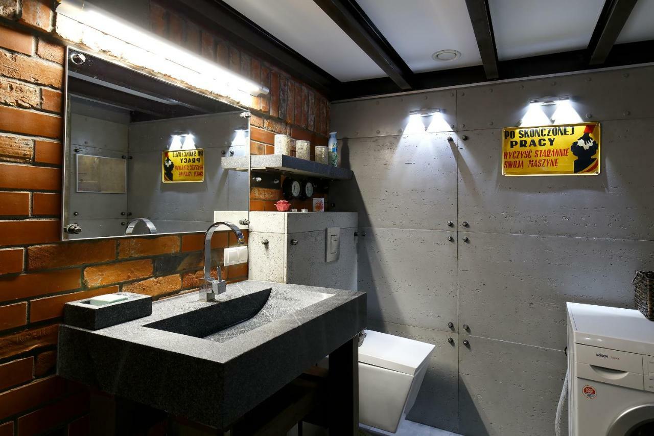 Loft Szpularnia Apartment Zyrardow Bagian luar foto
