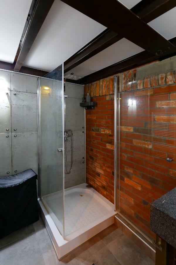 Loft Szpularnia Apartment Zyrardow Bagian luar foto