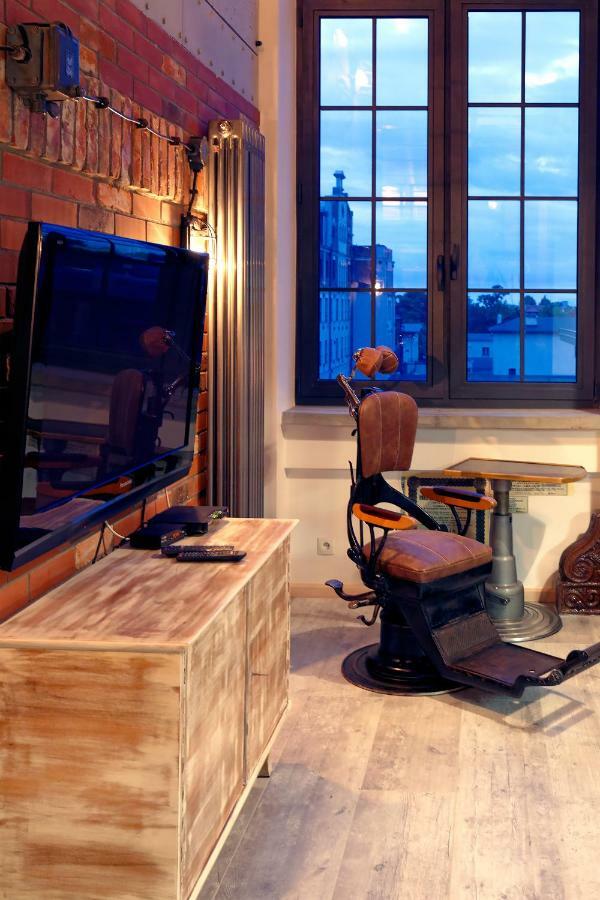Loft Szpularnia Apartment Zyrardow Bagian luar foto