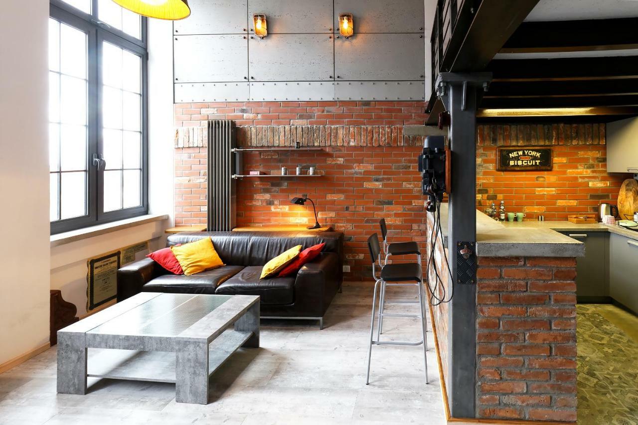Loft Szpularnia Apartment Zyrardow Bagian luar foto